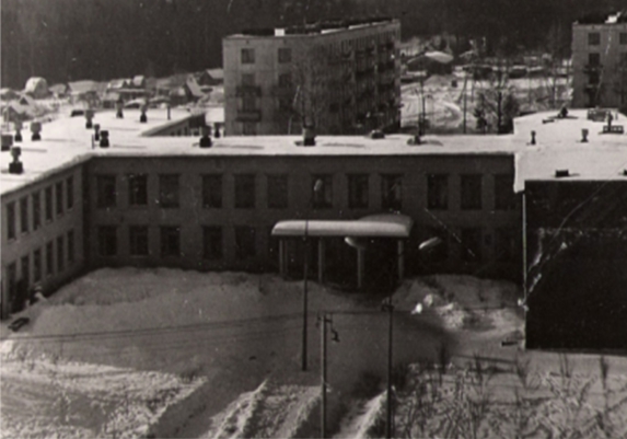 Фотография школы.